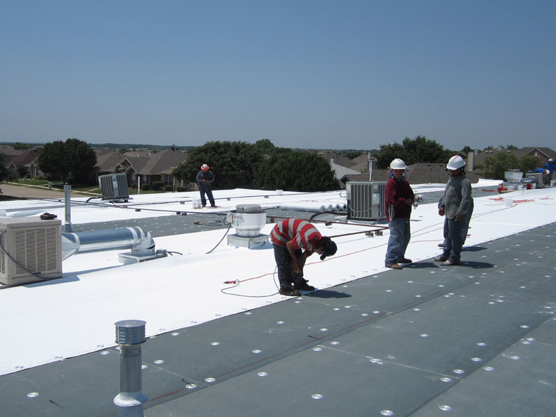 Commercial roof repair