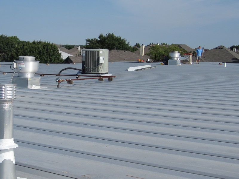 Commercial roof projects