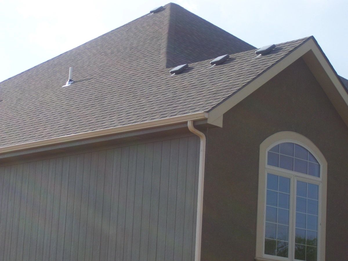 Signature Roofing — roofing work — Kansas City Metro